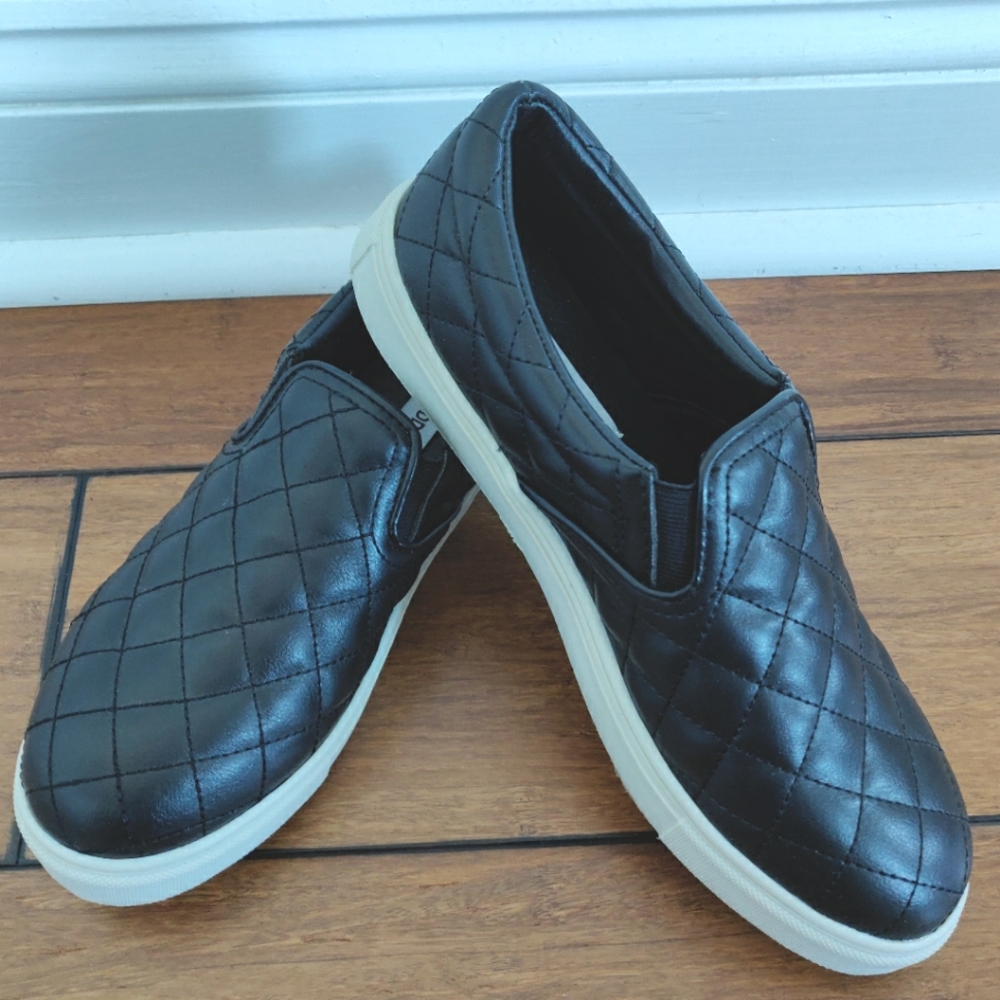 Steve Madden Eclectic Slip On Sneakers